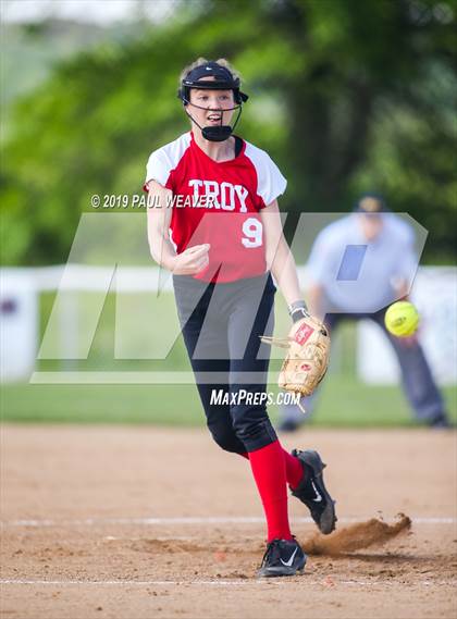 Thumbnail 3 in Troy vs. Wyalusing Valley (PIAA District IV AA Semifinal) photogallery.
