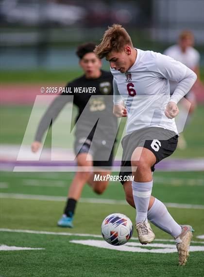 Thumbnail 3 in Southern Columbia Area vs. Northeast Bradford (PIAA D4 1A Quarterfinal) photogallery.