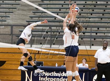 Thumbnail 1 in Brennan vs. Madison photogallery.