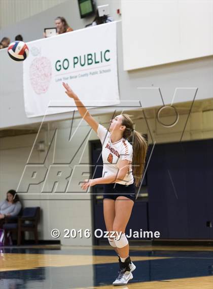 Thumbnail 2 in Brennan vs. Madison photogallery.