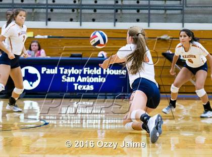 Thumbnail 3 in Brennan vs. Madison photogallery.