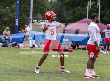Thumbnail 3 in Germantown vs Overton (U of Memphis 7v7) photogallery.