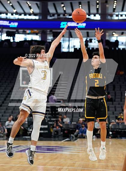 Thumbnail 1 in Foothill vs. Elk Grove (CIF State DII Final) photogallery.