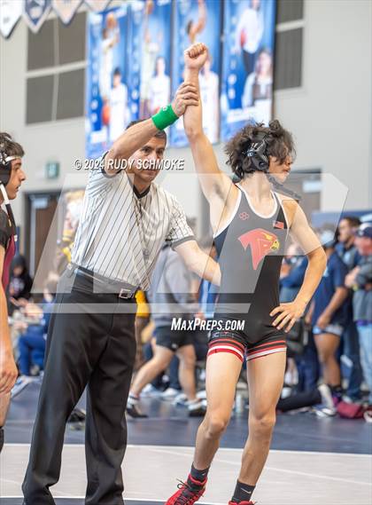 Thumbnail 2 in CIF SDS Division 1 Boys Wrestling (Consolation Round 2-3-4) photogallery.