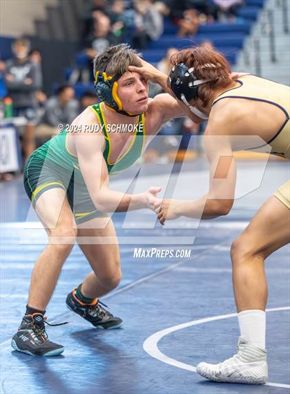 Thumbnail 1 in CIF SDS Division 1 Boys Wrestling (Consolation Round 2-3-4) photogallery.