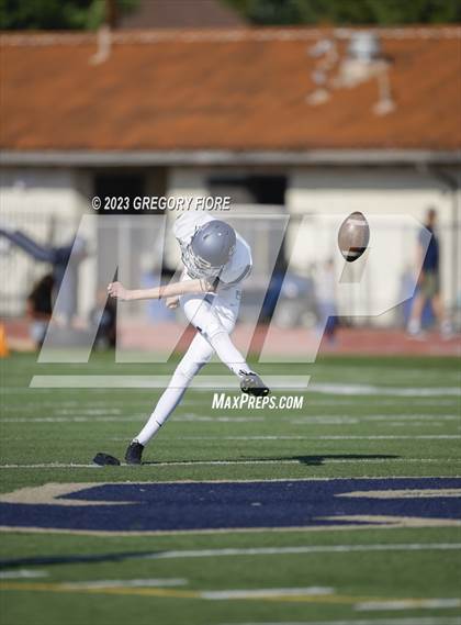 Thumbnail 1 in Notre Dame (SO) @ Sierra Canyon photogallery.