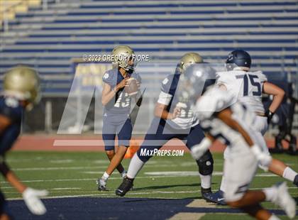 Thumbnail 2 in Notre Dame (SO) @ Sierra Canyon photogallery.