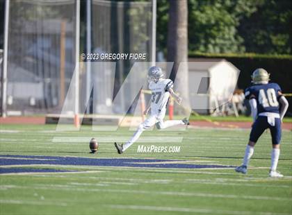 Thumbnail 3 in Notre Dame (SO) @ Sierra Canyon photogallery.