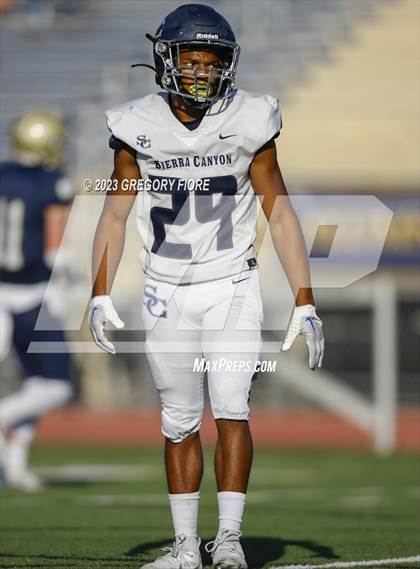Thumbnail 3 in Notre Dame (SO) @ Sierra Canyon photogallery.
