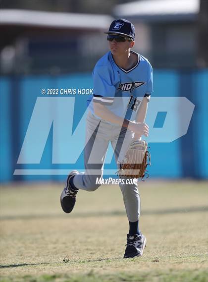 Thumbnail 3 in Salpointe Catholic vs Enid (Lancer Baseball Classic) photogallery.