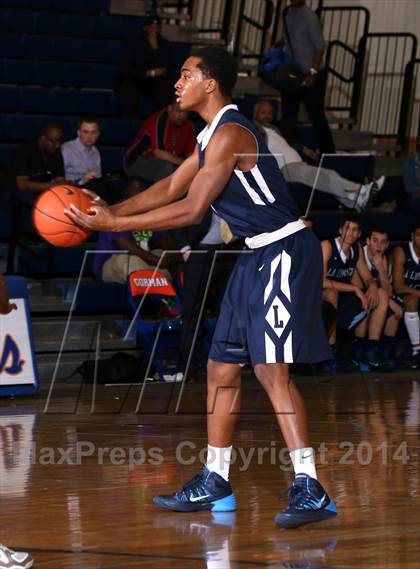 Thumbnail 3 in Prime Prep vs. La Lumiere (Tarkanian Classic) photogallery.