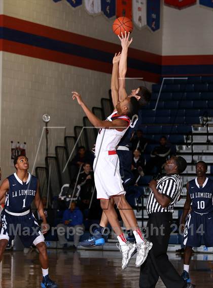 Thumbnail 2 in Prime Prep vs. La Lumiere (Tarkanian Classic) photogallery.