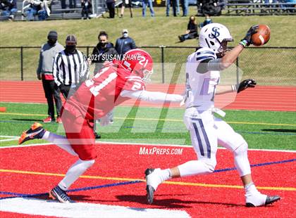 Thumbnail 3 in St. John's vs. St. John's Prep photogallery.