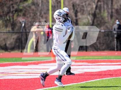 Thumbnail 2 in St. John's vs. St. John's Prep photogallery.