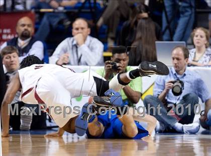 Thumbnail 3 in Ballard vs. Shelby Valley (KHSAA Sweet 16 Final) photogallery.