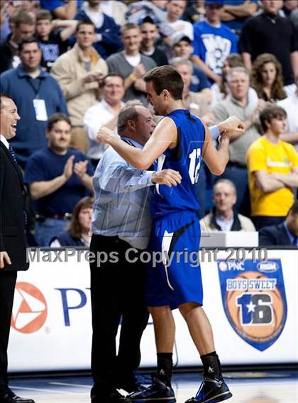 Thumbnail 3 in Ballard vs. Shelby Valley (KHSAA Sweet 16 Final) photogallery.