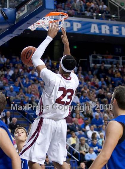 Thumbnail 3 in Ballard vs. Shelby Valley (KHSAA Sweet 16 Final) photogallery.