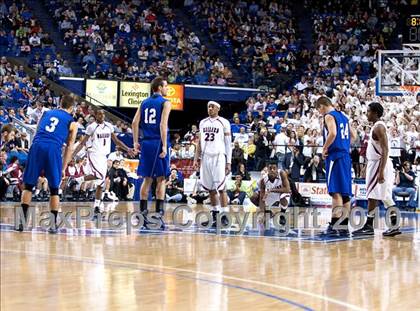 Thumbnail 1 in Ballard vs. Shelby Valley (KHSAA Sweet 16 Final) photogallery.