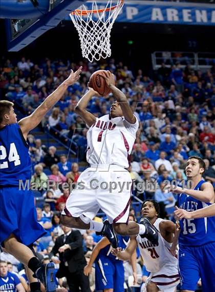 Thumbnail 1 in Ballard vs. Shelby Valley (KHSAA Sweet 16 Final) photogallery.