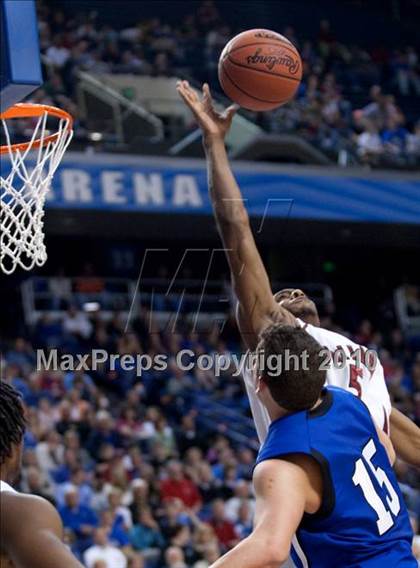 Thumbnail 1 in Ballard vs. Shelby Valley (KHSAA Sweet 16 Final) photogallery.