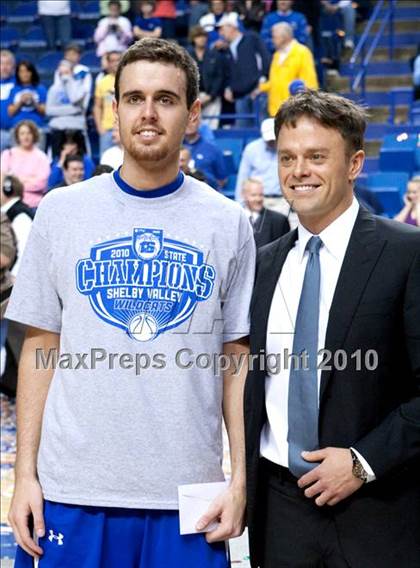 Thumbnail 3 in Ballard vs. Shelby Valley (KHSAA Sweet 16 Final) photogallery.