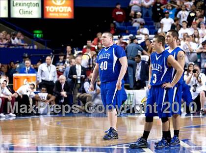 Thumbnail 1 in Ballard vs. Shelby Valley (KHSAA Sweet 16 Final) photogallery.