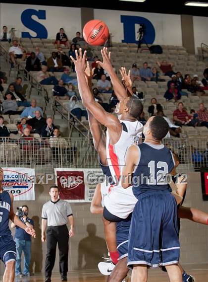 Thumbnail 2 in Marcus vs. Richland (Whataburger Tournament) photogallery.