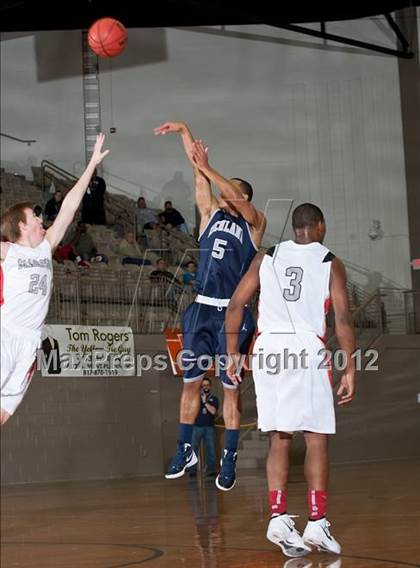 Thumbnail 2 in Marcus vs. Richland (Whataburger Tournament) photogallery.