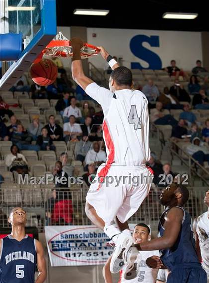 Thumbnail 1 in Marcus vs. Richland (Whataburger Tournament) photogallery.