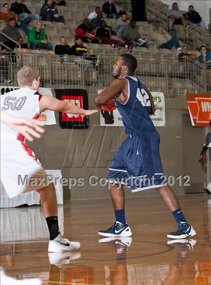 Thumbnail 1 in Marcus vs. Richland (Whataburger Tournament) photogallery.