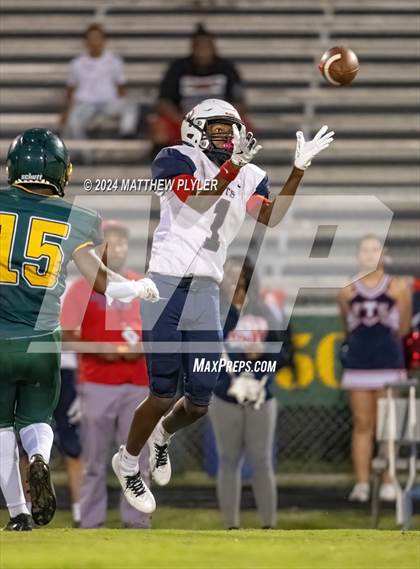 Thumbnail 2 in Terry Sanford @ Pine Forest photogallery.