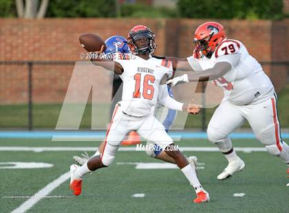 Thumbnail 2 in Ridgeway @ Memphis University photogallery.