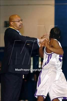 Thumbnail 1 in Center vs. Sacramento (Hoops for Hungry) photogallery.