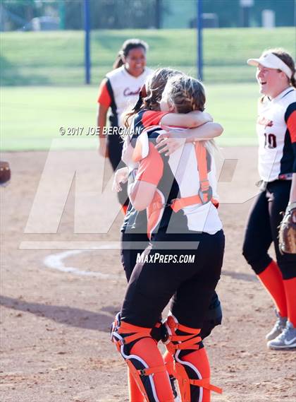 Thumbnail 1 in Coalinga vs. Rosamond (CIF CS D5 Final) photogallery.
