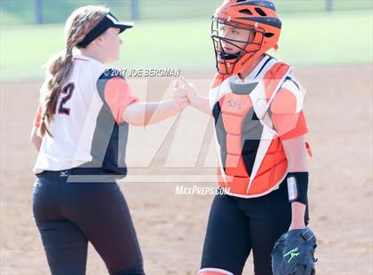 Thumbnail 2 in Coalinga vs. Rosamond (CIF CS D5 Final) photogallery.