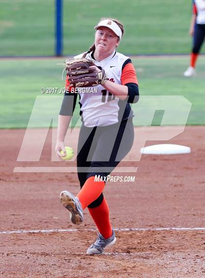 Thumbnail 3 in Coalinga vs. Rosamond (CIF CS D5 Final) photogallery.