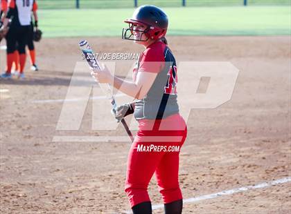 Thumbnail 1 in Coalinga vs. Rosamond (CIF CS D5 Final) photogallery.