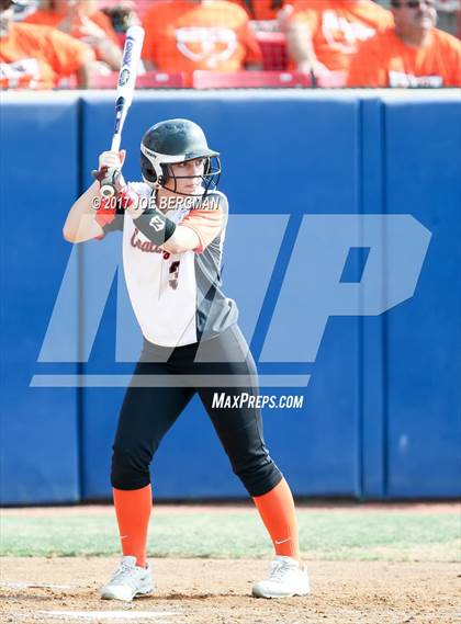 Thumbnail 2 in Coalinga vs. Rosamond (CIF CS D5 Final) photogallery.