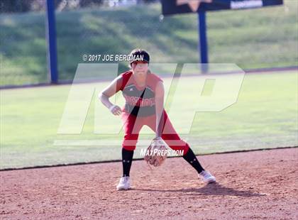 Thumbnail 2 in Coalinga vs. Rosamond (CIF CS D5 Final) photogallery.