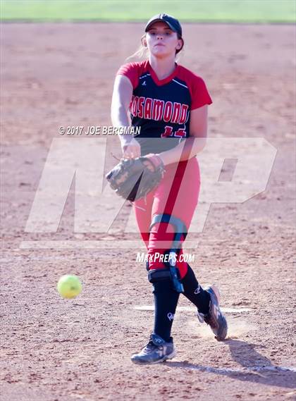 Thumbnail 3 in Coalinga vs. Rosamond (CIF CS D5 Final) photogallery.