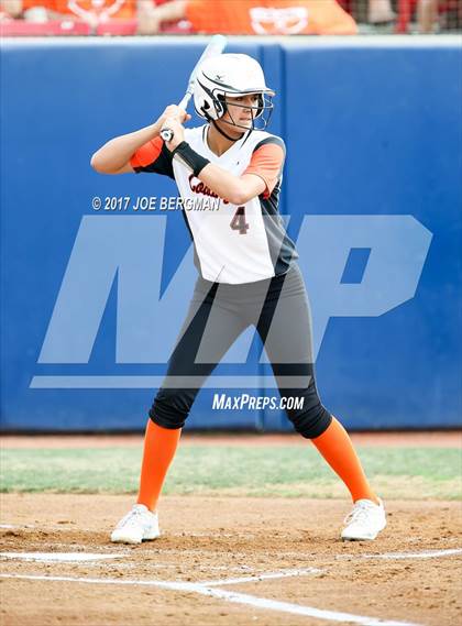 Thumbnail 2 in Coalinga vs. Rosamond (CIF CS D5 Final) photogallery.