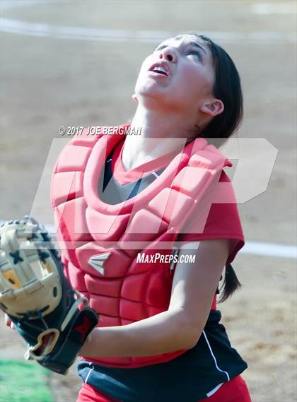 Thumbnail 2 in Coalinga vs. Rosamond (CIF CS D5 Final) photogallery.