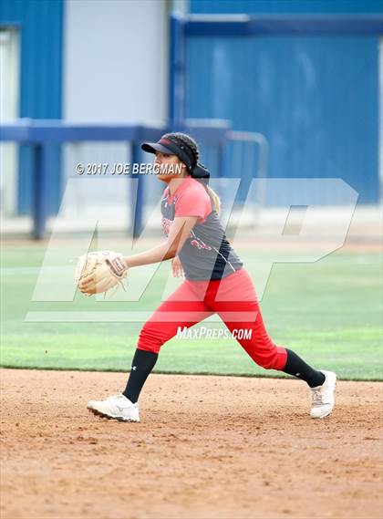 Thumbnail 2 in Coalinga vs. Rosamond (CIF CS D5 Final) photogallery.