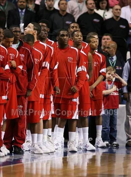Thumbnail 2 in Holmes vs Central (Ky. Sweet 16 Final) photogallery.