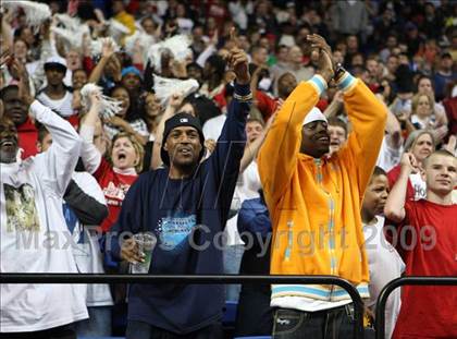 Thumbnail 1 in Holmes vs Central (Ky. Sweet 16 Final) photogallery.