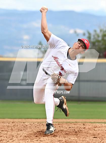 Thumbnail 3 in Aquinas vs. Yorba Linda (National Classic) photogallery.