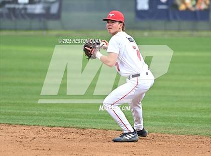 Thumbnail 2 in Aquinas vs. Yorba Linda (National Classic) photogallery.