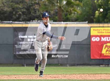 Thumbnail 2 in Aquinas vs. Yorba Linda (National Classic) photogallery.