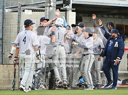 Thumbnail 2 in Aquinas vs. Yorba Linda (National Classic) photogallery.