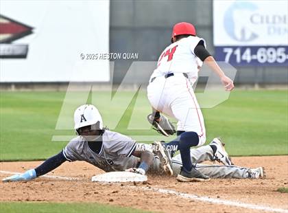 Thumbnail 1 in Aquinas vs. Yorba Linda (National Classic) photogallery.